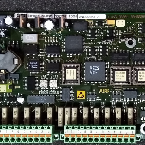 ABB UNS 0880a-P,V1 3BHB005922R0001 Converter Interface Board
