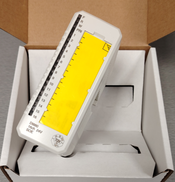 ABB DI880 3BSE028586R1 Digital Input Module
