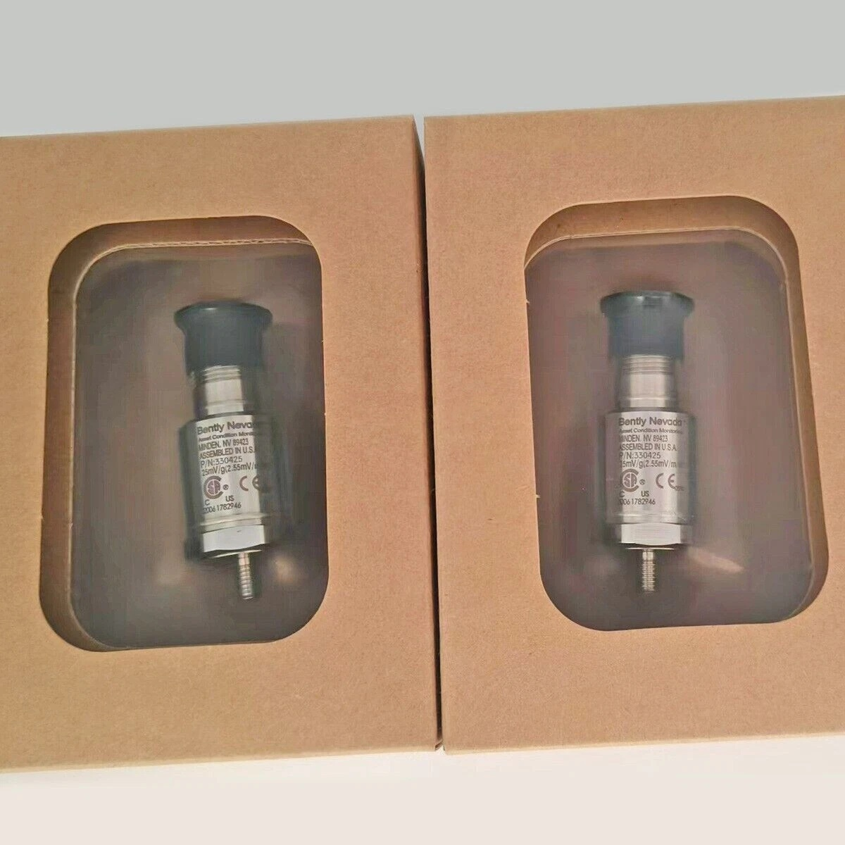 Bently Nevada 330425-01-05 Accelerometer Acceleration Transducer