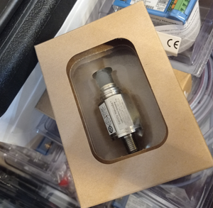 Bently Nevada 330525 Velomitor XA Piezo-velocity Sensor